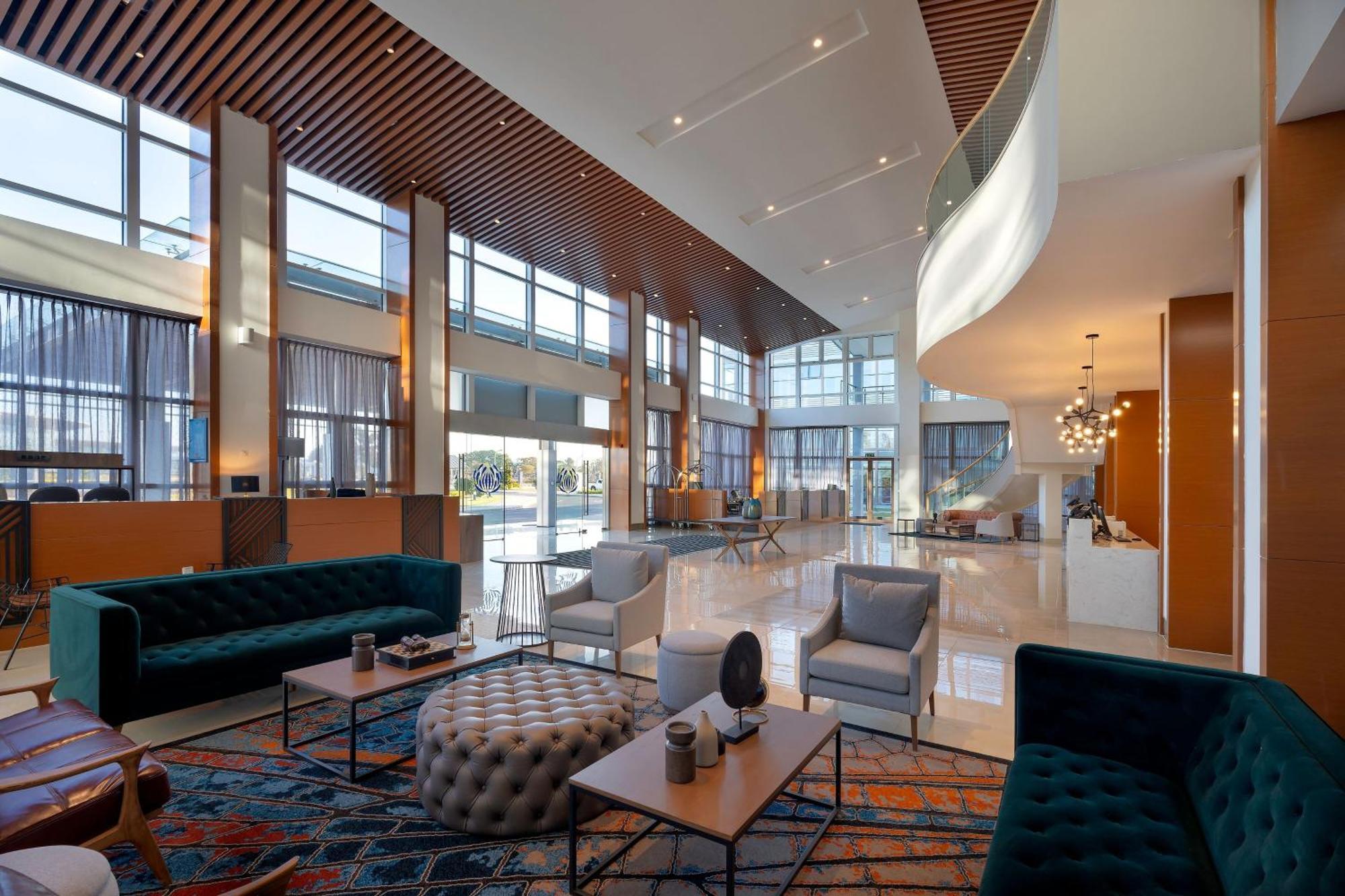 Protea Hotel By Marriott Lusaka International Airport エクステリア 写真